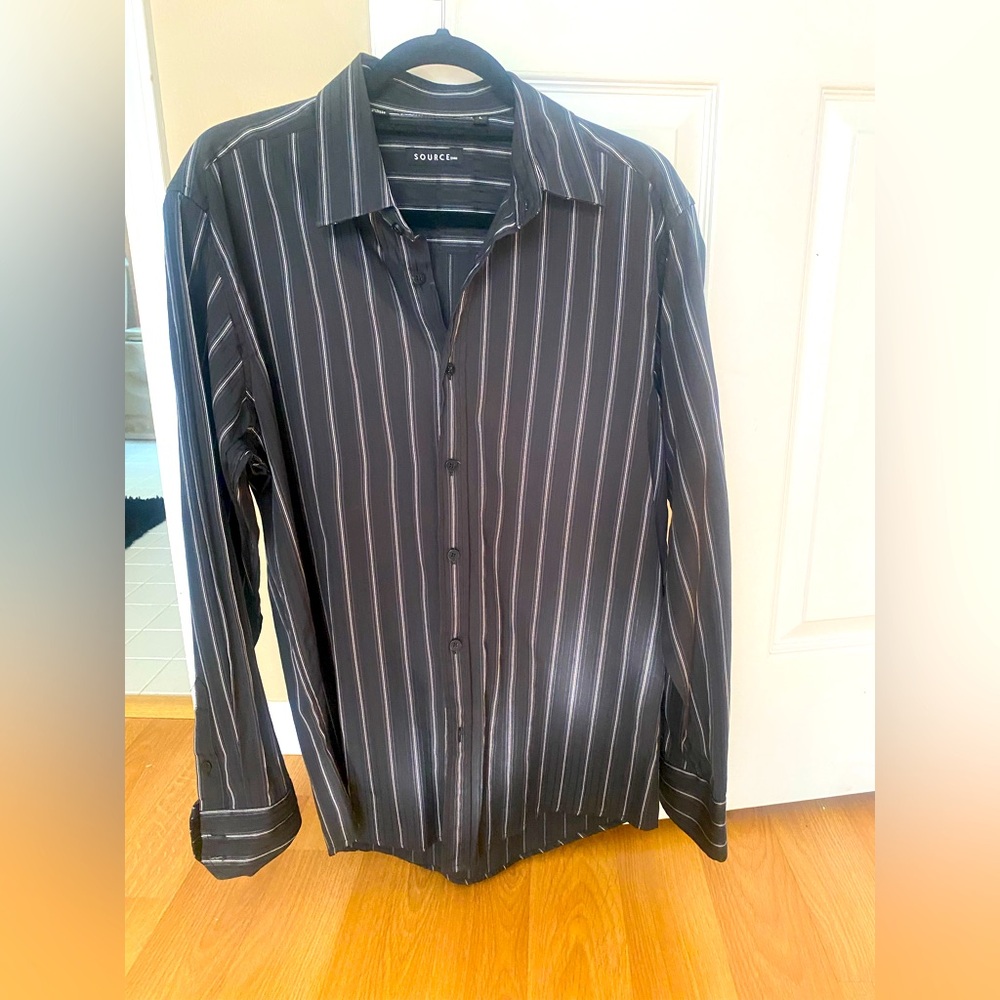 Men's Black Striped Shirt